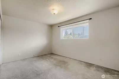 7718 S 120th St, Seattle, WA 98178 - Photo 11