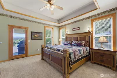 10710 417th Street E, Eatonville, WA 98328 - Photo 17