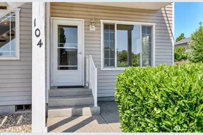 725 Judson Street #104, Lynden, WA 98264 - Photo 1