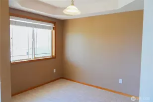 725 Judson St, Lynden, WA 98264 - Photo 9