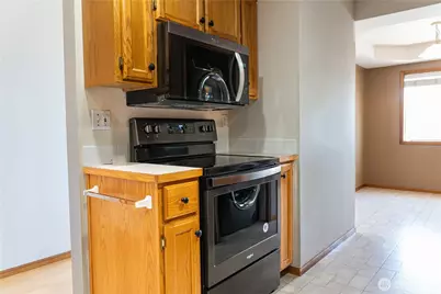 725 Judson Street #104, Lynden, WA 98264 - Photo 7