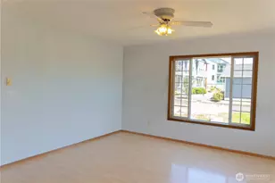 725 Judson St, Lynden, WA 98264 - Photo 5
