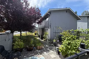 2024 21st St, Bellingham, WA 98225 - Photo 17
