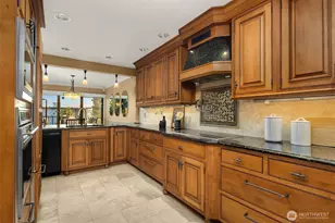6436 Lake Washington Blvd NE, Kirkland, WA 98033 - Photo 17