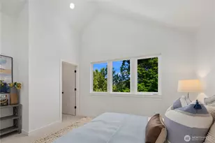 512 N 92nd St, Seattle, WA 98103 - Photo 23