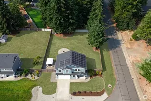 301 135th Pl SE, Rainier, WA 98576 - Photo 3