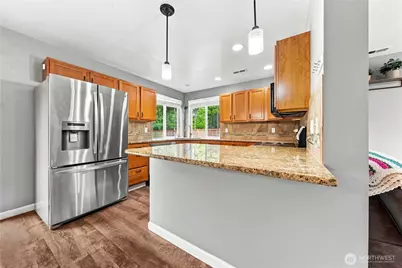 301 135th Place SE, Rainier, WA 98576 - Photo 11