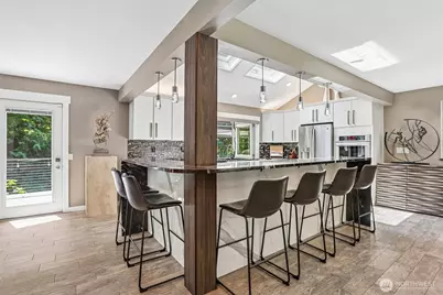 24017 SE 111th Street, Issaquah, WA 98027 - Photo 5