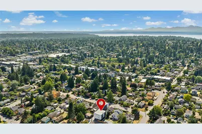 9242 Dayton Avenue N #A, Seattle, WA 98103 - Photo 29