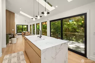 5 Lindley Rd, Mercer Island, WA 98040 - Photo 3