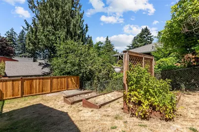 236 Farallone Avenue, Fircrest, WA 98466 - Photo 33