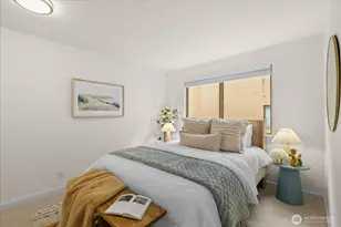 3700 W 25th Pl, Seattle, WA 98199 - Photo 25