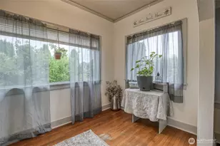 323 N Main St, Montesano, WA 98563 - Photo 9