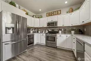 3028 Amhurst St SE, Olympia, WA 98501 - Photo 11