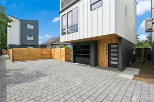 9242 Dayton Ave N, Seattle, WA 98103 - Photo 31