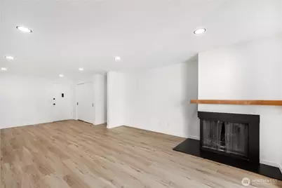 7501 Ruby Drive SW #J103, Lakewood, WA 98498 - Photo 3