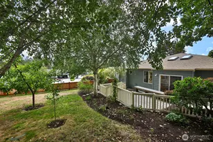 5674 Lenz Pl, Langley, WA 98260 - Photo 29