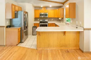 18714 Sylvan Dell Ct SE, Yelm, WA 98597 - Photo 9