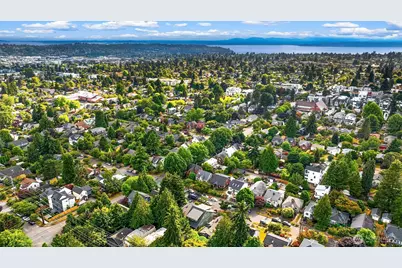8014 12th Avenue NW, Seattle, WA 98117 - Photo 39