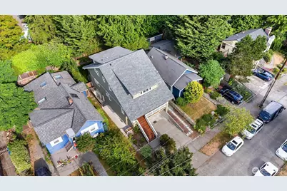 8014 12th Avenue NW, Seattle, WA 98117 - Photo 37