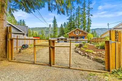 8664 Valley Ct, Maple Falls, WA 98266 - Photo 23