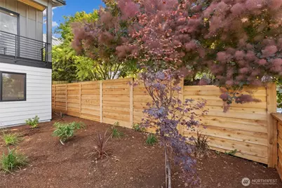 2615 NW 87th Street, Seattle, WA 98117 - Photo 5
