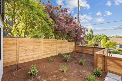 2615 NW 87th Street, Seattle, WA 98117 - Photo 7
