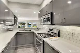 1202 Lakeview Blvd E, Seattle, WA 98102 - Photo 11