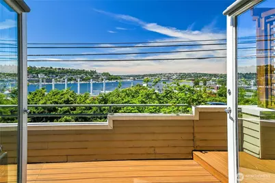 1202 Lakeview Boulevard E #1, Seattle, WA 98102 - Photo 5