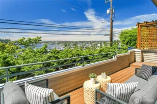 1202 Lakeview Blvd E, Seattle, WA 98102 - Photo 7