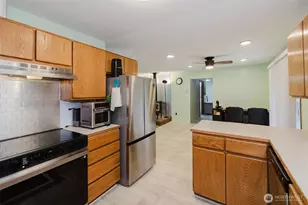 4601 SW Lake Flora Rd, Port Orchard, WA 98367 - Photo 15