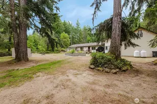 4601 SW Lake Flora Rd, Port Orchard, WA 98367 - Photo 35