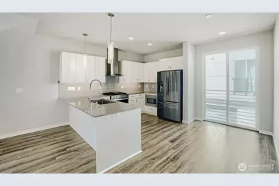8607 22nd Place NE, Seattle, WA 98115 - Photo 7