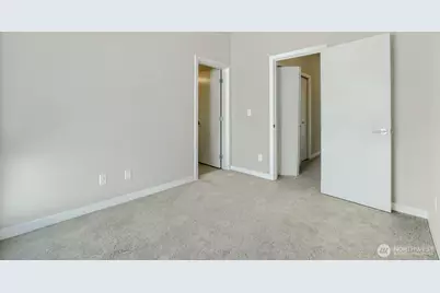8607 22nd Place NE, Seattle, WA 98115 - Photo 19