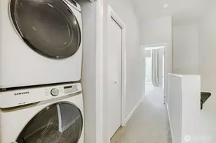 8607 22nd Pl NE, Seattle, WA 98115 - Photo 25