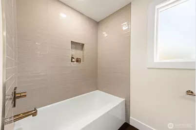 16719 SE 4th Place, Bellevue, WA 98008 - Photo 15