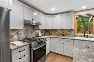 13829 101st Pl NE, Kirkland, WA 98034 - Photo 15