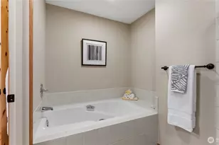 13829 101st Pl NE, Kirkland, WA 98034 - Photo 27