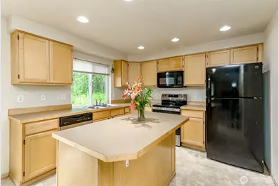 113 5th Avenue SW, Pacific, WA 98047 - Photo 3