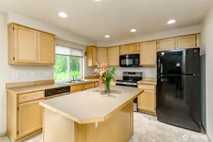 113 5th Ave SW, Pacific, WA 98047 - Photo 3