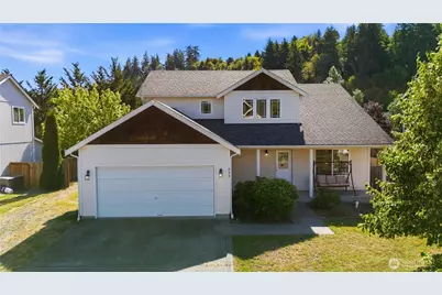 229 W Easton Avenue, Eatonville, WA 98328 - Photo 1