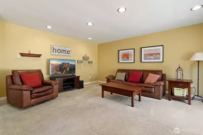 2114 Camas Avenue NE, Renton, WA 98056 - Photo 13