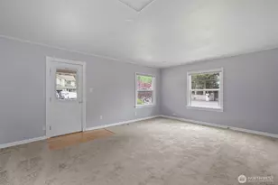 12912 Naomilawn Dr SW, Lakewood, WA 98498 - Photo 5