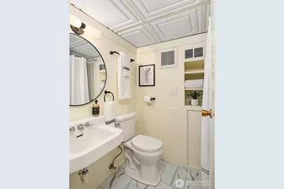 4322 NE 43rd Street, Seattle, WA 98105 - Photo 23