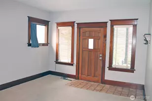 409 NE 95th St, Seattle, WA 98115 - Photo 13