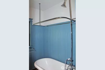 409 NE 95th  Street, Seattle, WA 98115 - Photo 19
