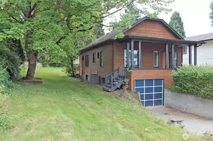 409 NE 95th St, Seattle, WA 98115 - Photo 1