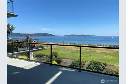 5105 Grand Loop #204, Tacoma, WA 98407 - Photo 1