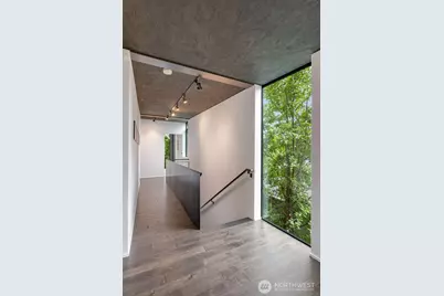 1701 33rd Avenue, Seattle, WA 98122 - Photo 19