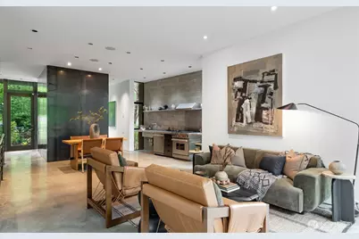 1701 33rd Avenue, Seattle, WA 98122 - Photo 9